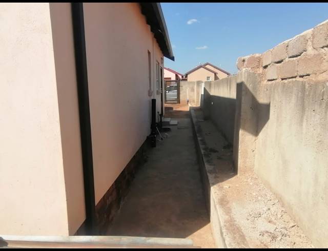3 BEDROOM HOUSE SOLD IN SOUTHERN GATEWAY